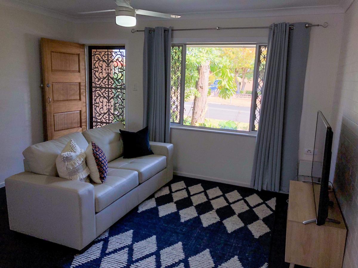 Lockyer Waters QLD Southport Accommodation