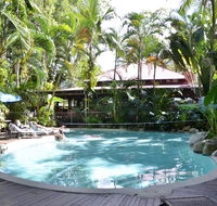 PK's Jungle Village - Hostel - Southport Accommodation