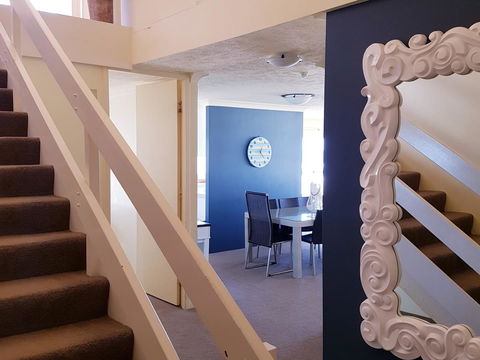 Surfers Chalet - Southport Accommodation 34