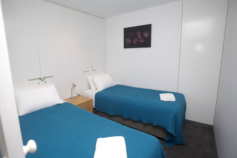 Circle Luxury Holidays - Southport Accommodation 7
