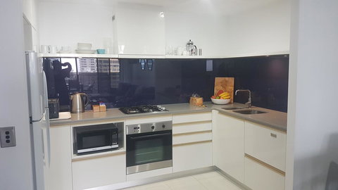 Circle Luxury Holidays - Southport Accommodation 22