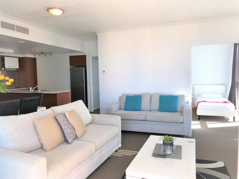 Beach Stay - Ocean & Riverview Resort Chevron Renaissance Central Surfers Paradise - Accommodation Southport 19