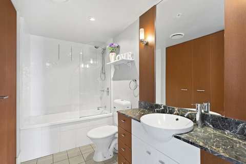 Beach Stay - Ocean & Riverview Resort Chevron Renaissance Central Surfers Paradise - Accommodation Southport 6