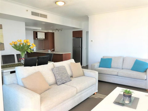 Beach Stay - Ocean & Riverview Resort Chevron Renaissance Central Surfers Paradise - Accommodation Southport 20