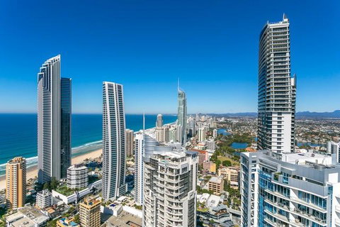 Beach Stay - Ocean & Riverview Resort Chevron Renaissance Central Surfers Paradise - Accommodation Southport 23