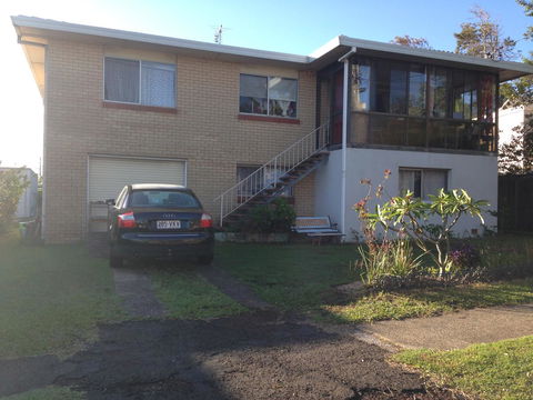 XYL Pets Friendly Seaside Boutique Guesthouse - Southport Accommodation 35