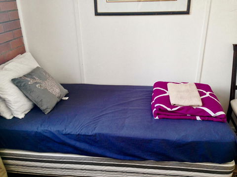 XYL Pets Friendly Seaside Boutique Guesthouse - Southport Accommodation 43