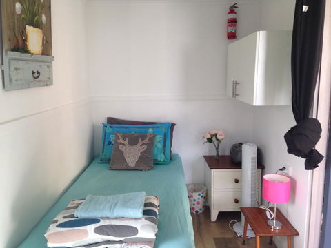 XYL Pets Friendly Seaside Boutique Guesthouse - Southport Accommodation 28