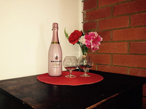 XYL Pets Friendly Seaside Boutique Guesthouse - Southport Accommodation 3