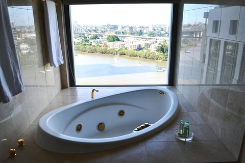 Stamford Plaza Brisbane - Accommodation Southport 41