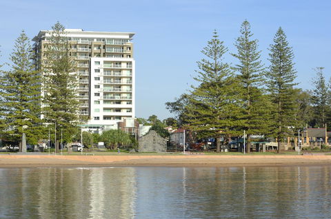 Proximity Waterfront Apartments - Southport Accommodation 37