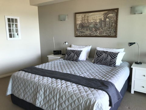 Proximity Waterfront Apartments - Southport Accommodation 19