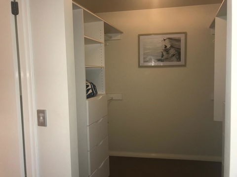 Proximity Waterfront Apartments - Southport Accommodation 3