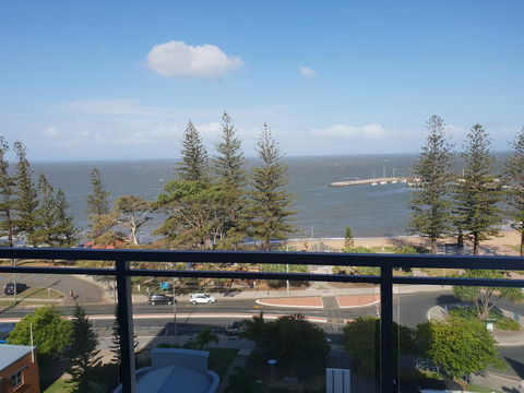 Proximity Waterfront Apartments - Southport Accommodation 2