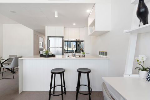 Ivy And Eve Apartments By CLLIX - Southport Accommodation 37