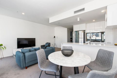 Ivy And Eve Apartments By CLLIX - Southport Accommodation 28