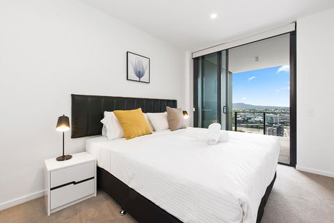 Ivy And Eve Apartments By CLLIX - Southport Accommodation 32