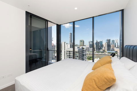 Ivy And Eve Apartments By CLLIX - Southport Accommodation 30