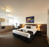 Takalvan Motel - Southport Accommodation