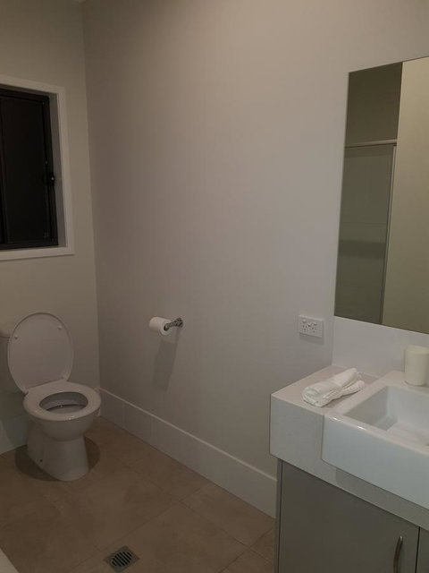 Adwaga Lodge - Accommodation Southport 13