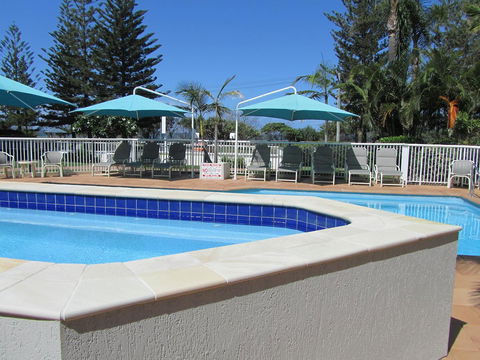 Le Beach Apartments - Southport Accommodation 17