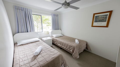 Le Beach Apartments - Southport Accommodation 10