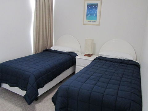 Le Beach Apartments - Southport Accommodation 23