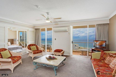 APR Private SUITES MOROC By The Beach - Southport Accommodation 25