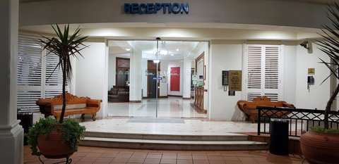 APR Private SUITES MOROC By The Beach - Southport Accommodation 31