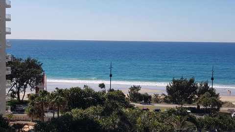 APR Private SUITES MOROC By The Beach - Southport Accommodation 6