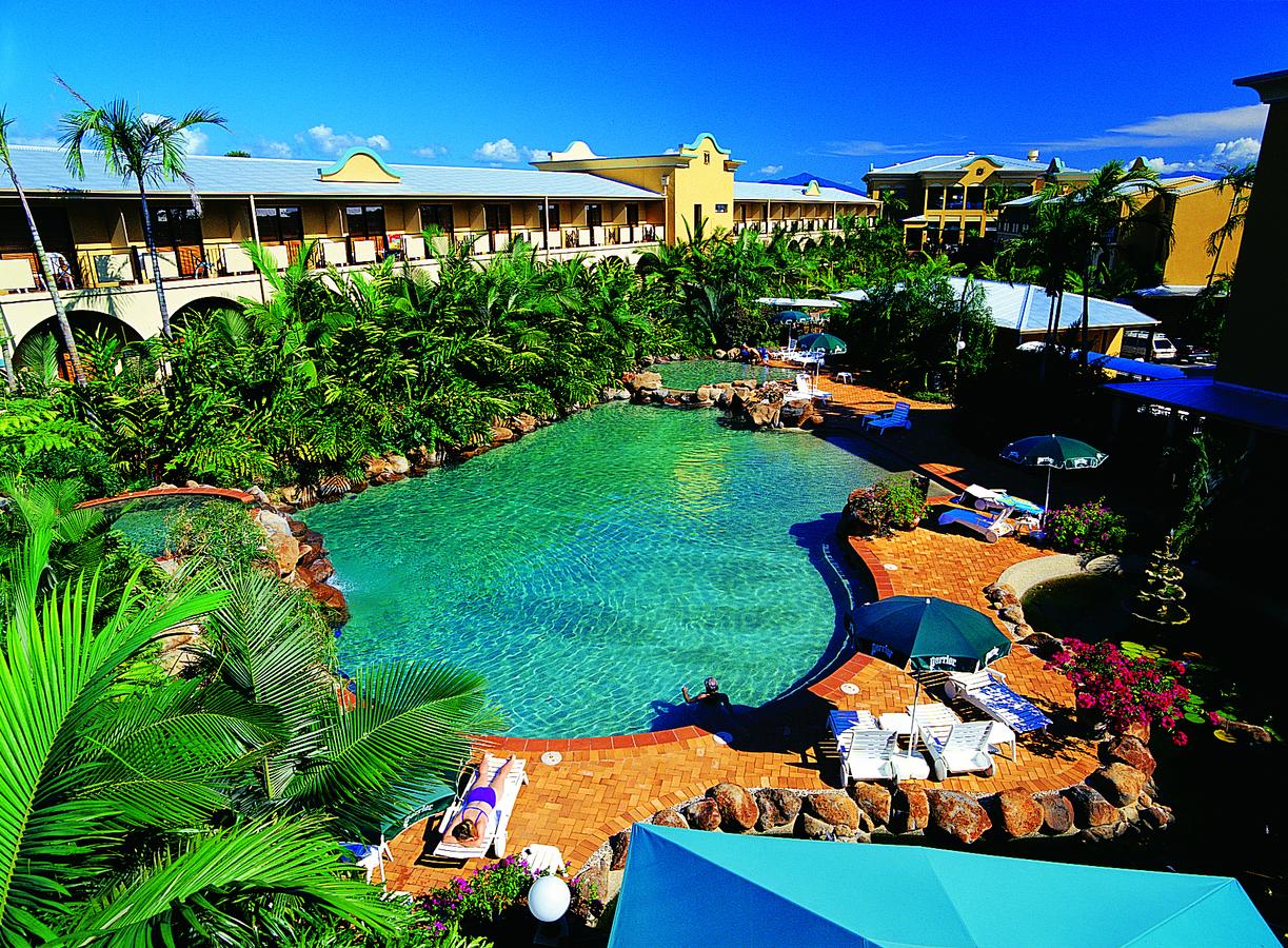 Manunda QLD Southport Accommodation
