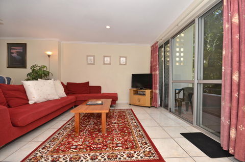Raintrees Moffat Beach - Southport Accommodation 20