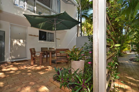 Raintrees Moffat Beach - Southport Accommodation 22