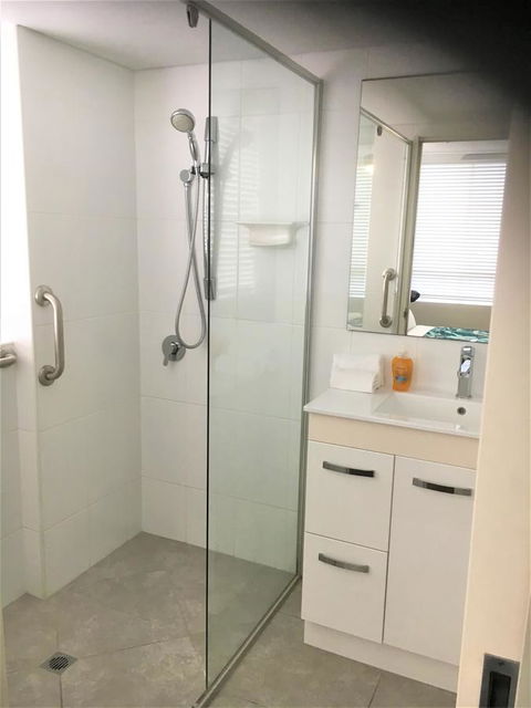 Oceania On Burleigh Beach - Southport Accommodation 36