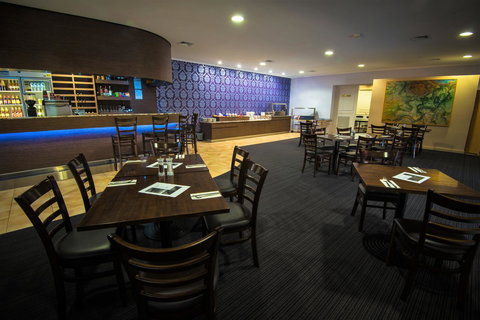 The Robert Towns - Accommodation Southport 1