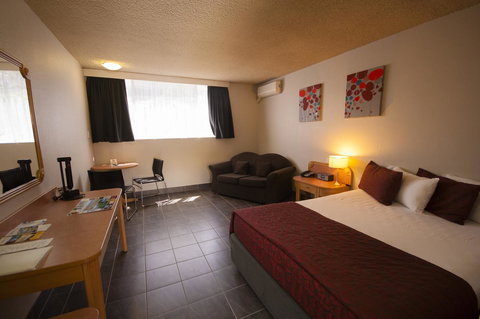 The Robert Towns - Accommodation Southport 22