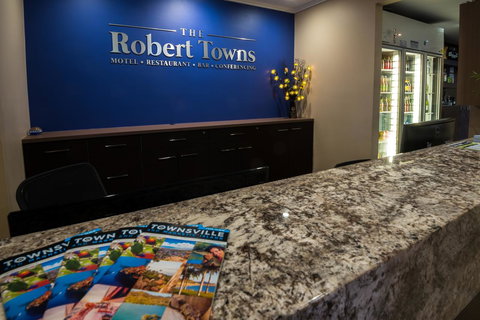 The Robert Towns - Accommodation Southport 2