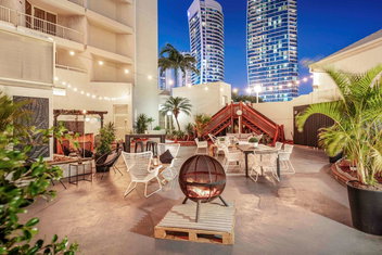 Novotel Surfers Paradise with Southport Accommodation