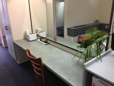 Emerald Central Hotel Official - Southport Accommodation 17