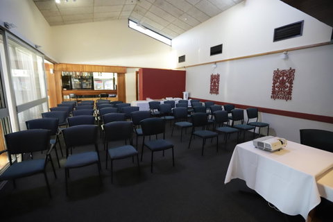 Emerald Central Hotel Official - Southport Accommodation 15