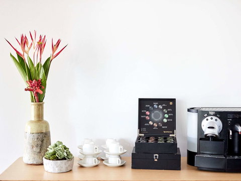 Novotel Cairns Oasis Resort - Accommodation Southport 42