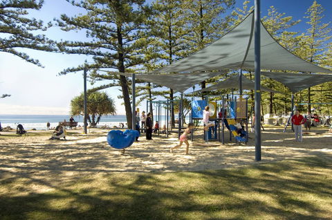 2nd Avenue Beachside Apartments - Southport Accommodation 28