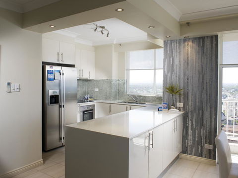 2nd Avenue Beachside Apartments - Southport Accommodation 25