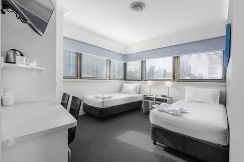 George Williams Hotel - Southport Accommodation 36