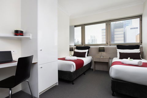 George Williams Hotel - Southport Accommodation 8