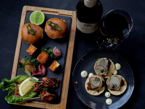 Pullman Cairns International - Accommodation Southport 9