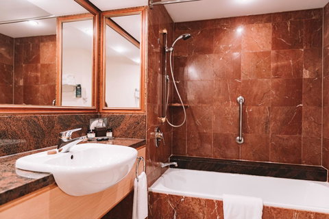 Pullman Cairns International - Accommodation Southport 17