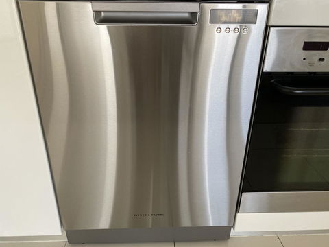 Circle On Cavill 2, 3, 4 & 5 Bedroom SkyHomes & SUB PENTHOUSES By Gold Coast Holidays - Southport Accommodation 5