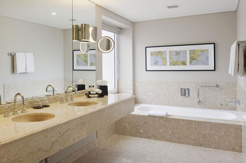 Sofitel Brisbane Central - Southport Accommodation 14