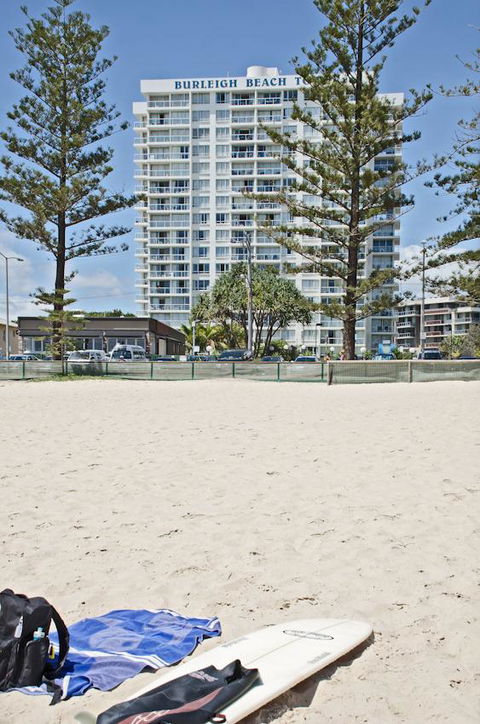 Burleigh Beach Tower - Southport Accommodation 15
